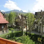 Willa Dewajtis Bed & Breakfast