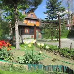 Willa Dewajtis Bed & Breakfast 2*