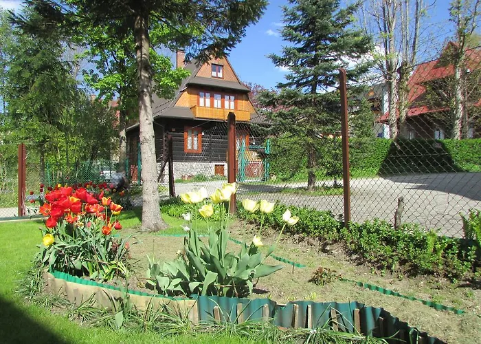 Willa Dewajtis فندق مبيت وإفطار 2*