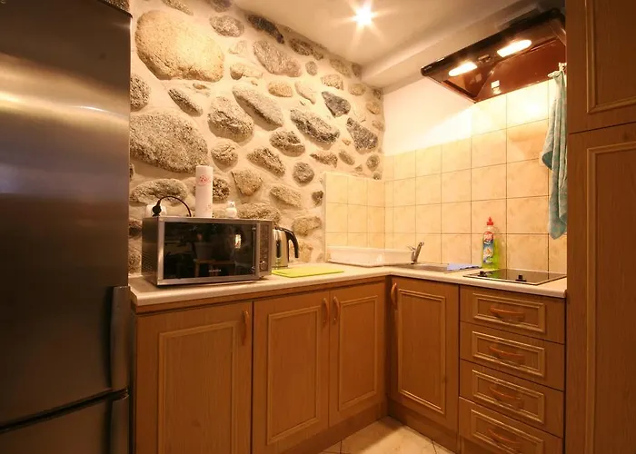 Willa Dewajtis فندق مبيت وإفطار 2*