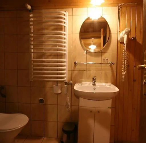 فندق مبيت وإفطار Willa Dewajtis 2*