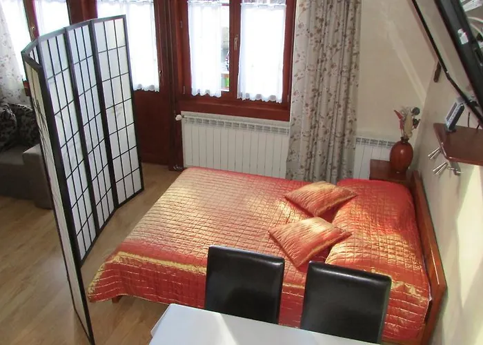 فندق مبيت وإفطار Willa Dewajtis 2*