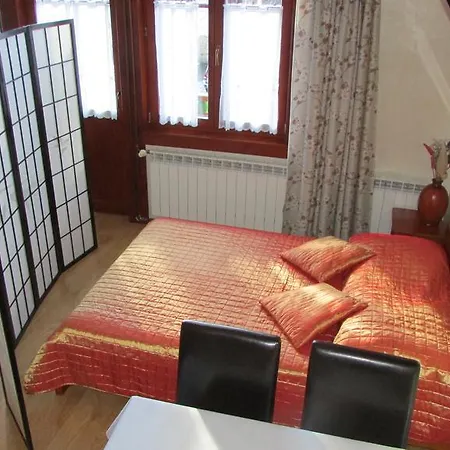 Bed and breakfast Willa Dewajtis 2*