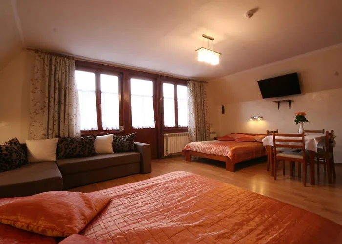 Willa Dewajtis Nocleg ze śniadaniem 2*