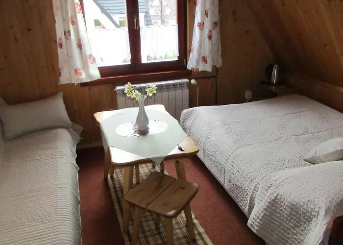 Willa Dewajtis Nocleg ze śniadaniem 2*