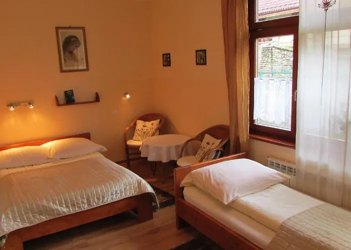 Nocleg ze śniadaniem Willa Dewajtis 2*